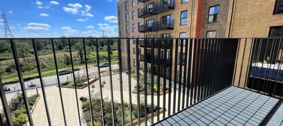 Квартира с 3 спальнями в Уотфорд, Великобритания № 6788 7