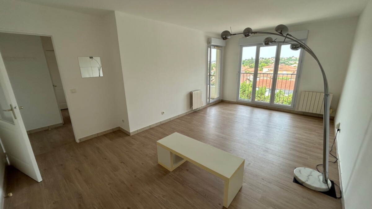 1 bedroom Apartment in Rhone, France No. 341473