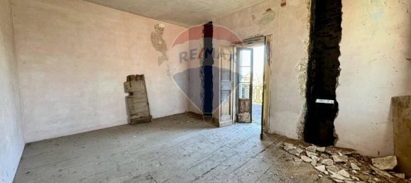 4 rooms Castles in Udine, Italy No. 81869 13