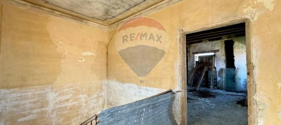 4 rooms Castles in Udine, Italy No. 81869 21