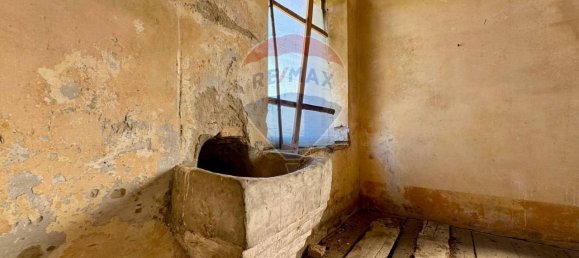 4 rooms Castles in Udine, Italy No. 81869 25