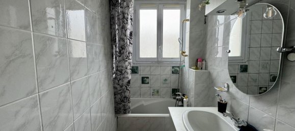 2 غرف نوم شقة في Dreux, France رقم 57718 6