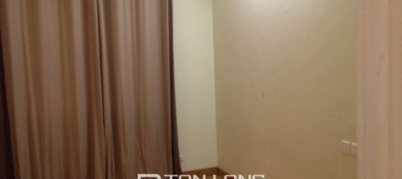 Apartamento de 4 dormitorios en Tay Ho, Vietnam No. 242 5