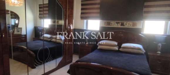 3 bedrooms House in Siggiewi, Malta No. 8358 13