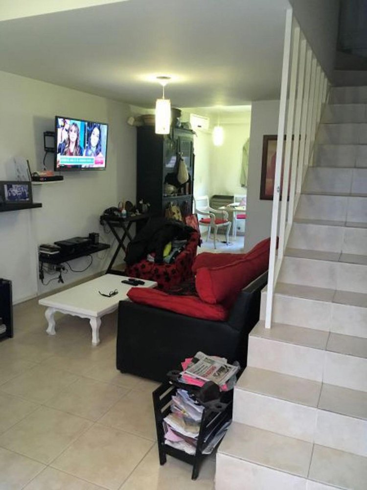 2 bedrooms Apartment in Neuquen, Argentina No. 61691