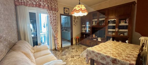 3 rooms Apartment in Capurso, Italy No. 23275 3