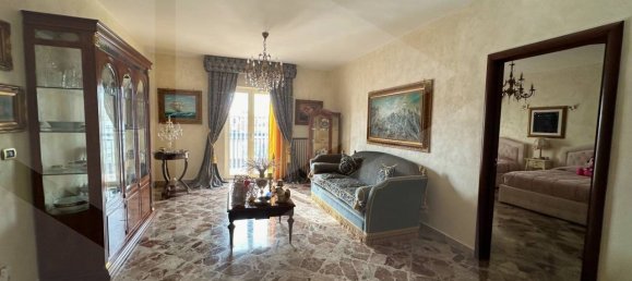 3 rooms Apartment in Capurso, Italy No. 23275 2