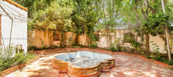3 dormitorios villa en venta en Miami, Miami-Dade, Florida, USA № 615333 8