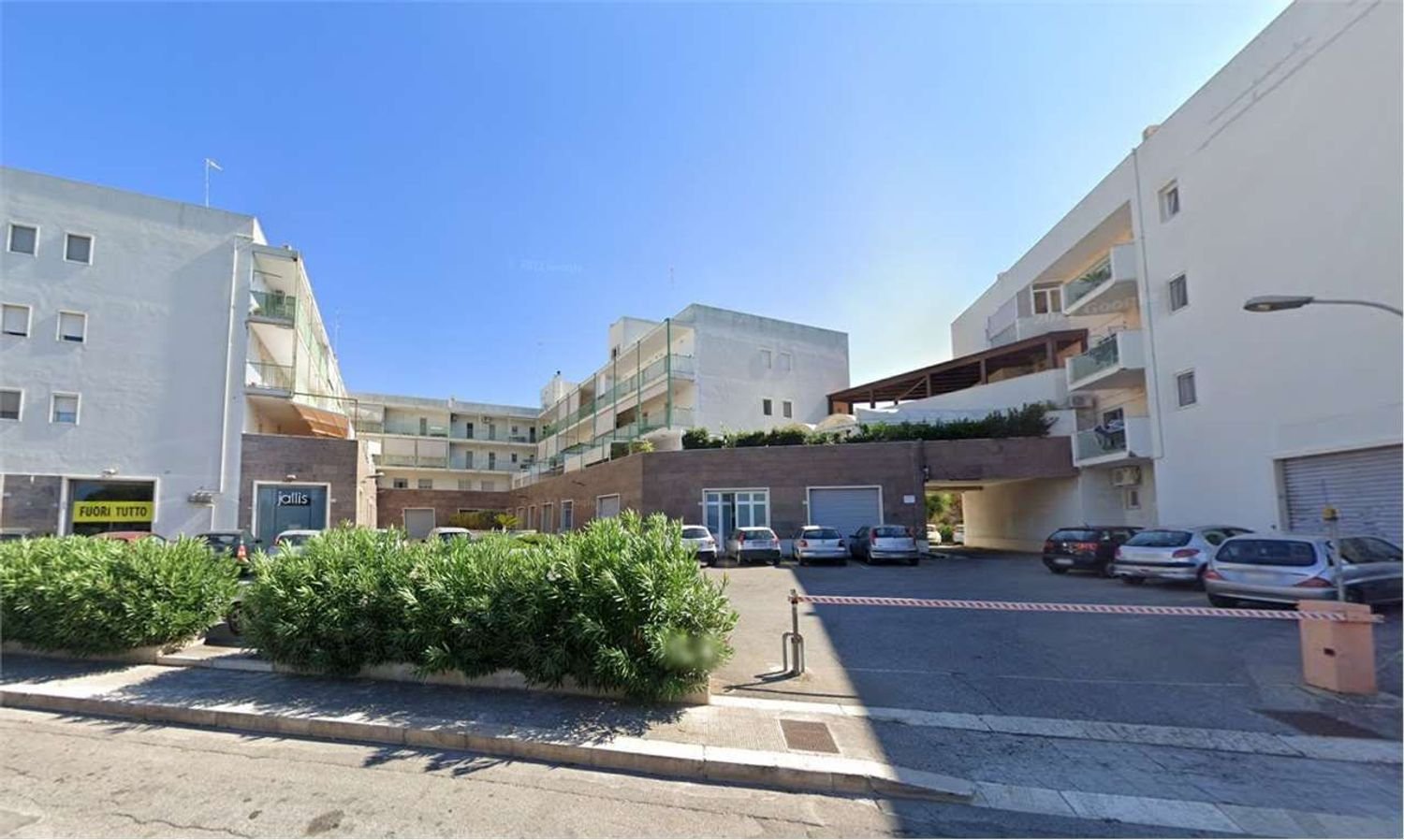 5 bedrooms Apartment in Monopoli, Italy No. 337732
