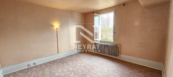 4 bedrooms House in Saint-Usage, France No. 208010 3