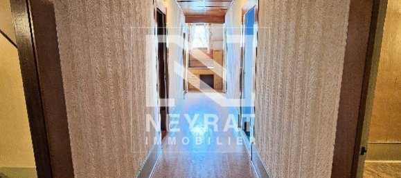 4 bedrooms House in Saint-Usage, France No. 208010 4