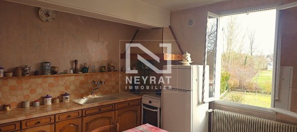 4 bedrooms House in Saint-Usage, France No. 208010 2