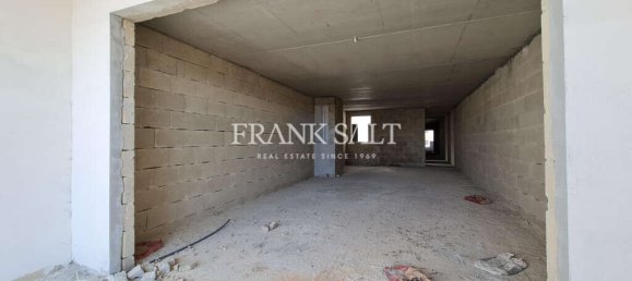 3 bedrooms Apartment in Mellieha, Malta No. 2130 4