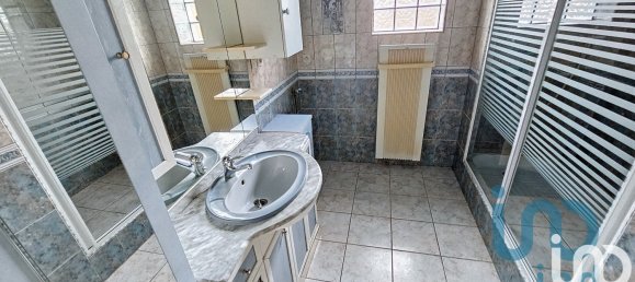 4 bedrooms House in Saint-Just-Sauvage, France No. 79710 4