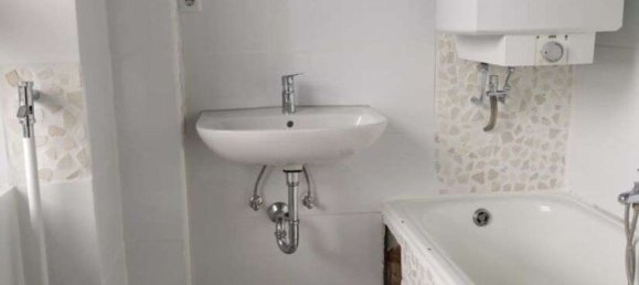 Edificio de 22 dormitorios en Waldshut, Germany No. 5745 16