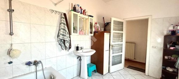 3 bedrooms Apartment in Cortemaggiore, Italy No. 376414 5