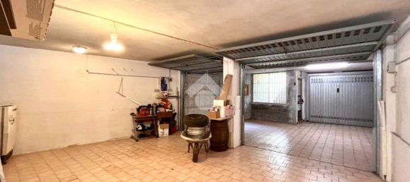1 room Garage in Albenga, Italy No. 381049 7