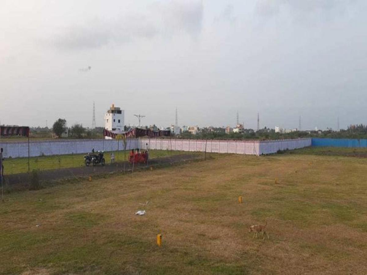  Land in Chennai, India No. 40170