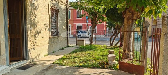 Apartamento T2 em Fano, Italy N.º 301301 4