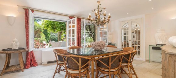 5 bedrooms Villa in Antibes, France No. 347803 7