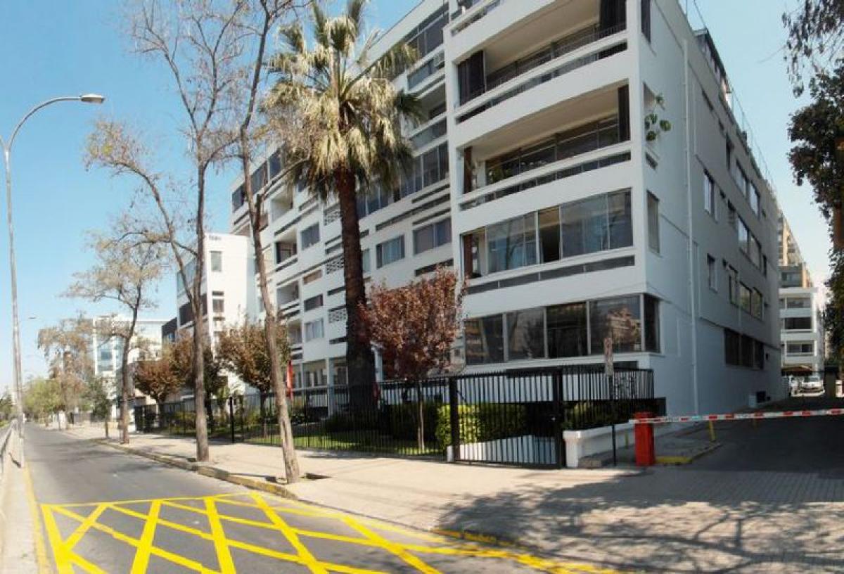 4 bedrooms Apartment in Santiago, Chile No. 4047