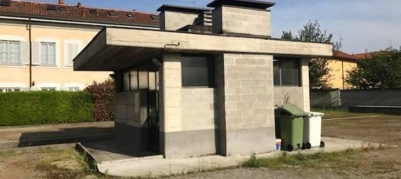 16m² Garage in Milan, Italy No. 246871 4