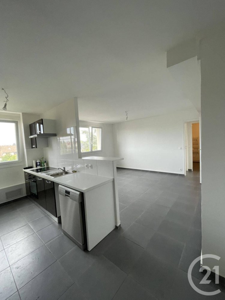 2 chambres Appartement à Houilles, France No. 137340