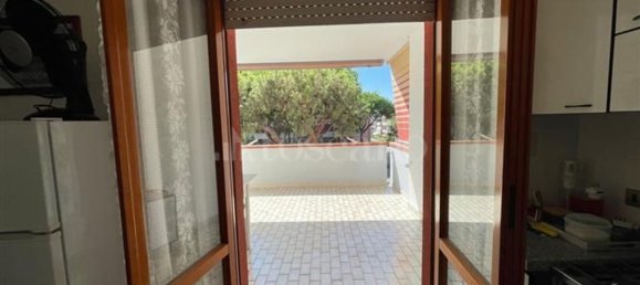 2 bedrooms Apartment in Martinsicuro, Italy No. 375897 11