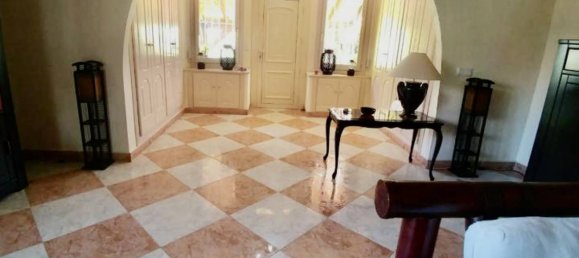 Villa de 4 dormitorios en Ciudad Quesada, Spain No. 8557 5