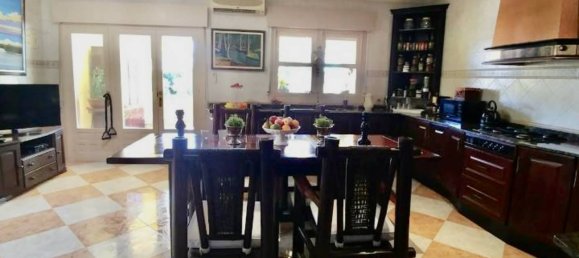 Villa de 4 dormitorios en Ciudad Quesada, Spain No. 8557 2