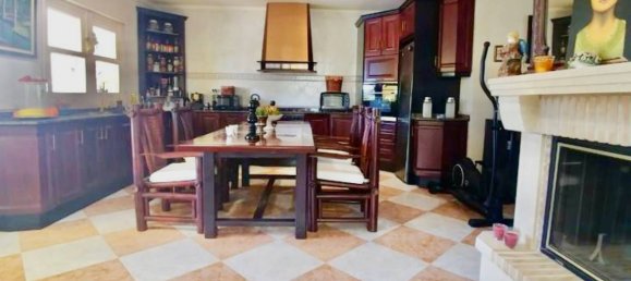 Villa de 4 dormitorios en Ciudad Quesada, Spain No. 8557 4