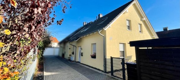 5 rooms Townhouse in Zwickau, Germany No. 15223 2