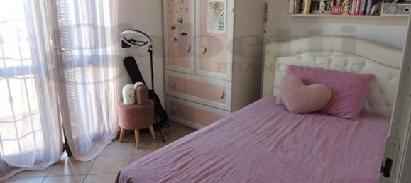 Дом с 4 комнатами в Фьюмичино, Италия № 212409 16