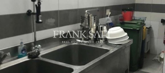 303m² Cafe / restaurant in Saint Paul's Bay, Malta No. 13546 20