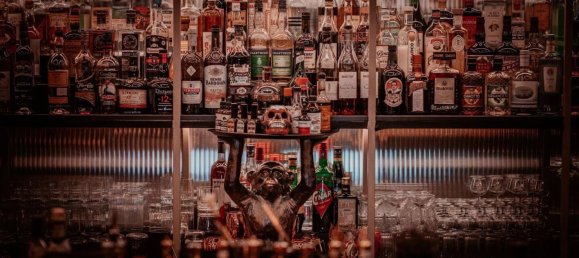 6 rooms Commercial property in Paris, France No. 163881 3