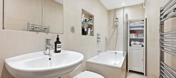 2 bedrooms Apartment in London, United Kingdom No. 3694 6