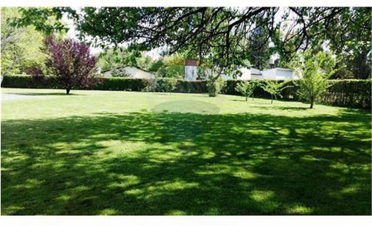  Land in Pilar, Argentina No. 111582