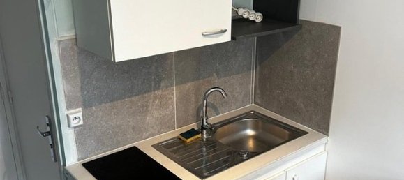 Studio in Orleans, France, Nr. 85677 3