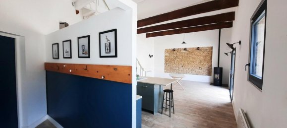 3 bedrooms House in Puissalicon, France No. 37989 5