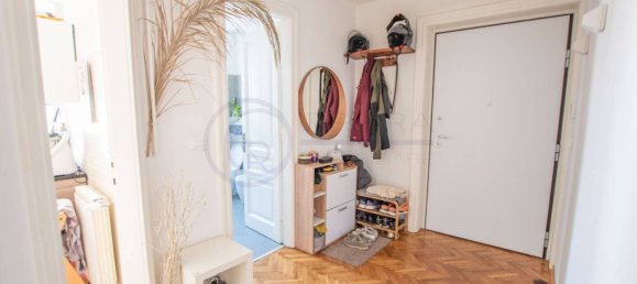 2 bedrooms Apartment in Trieste, Italy No. 300221 13