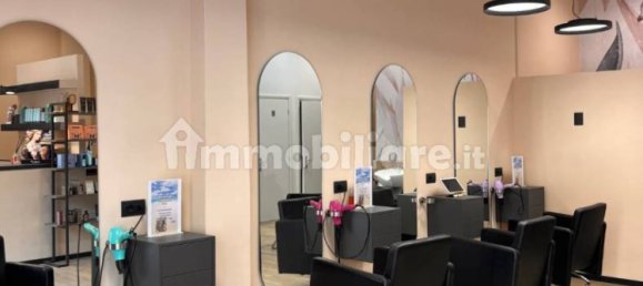 Propiedad comercial en Guidonia Montecelio, Italy 70 m² No. 371859 2