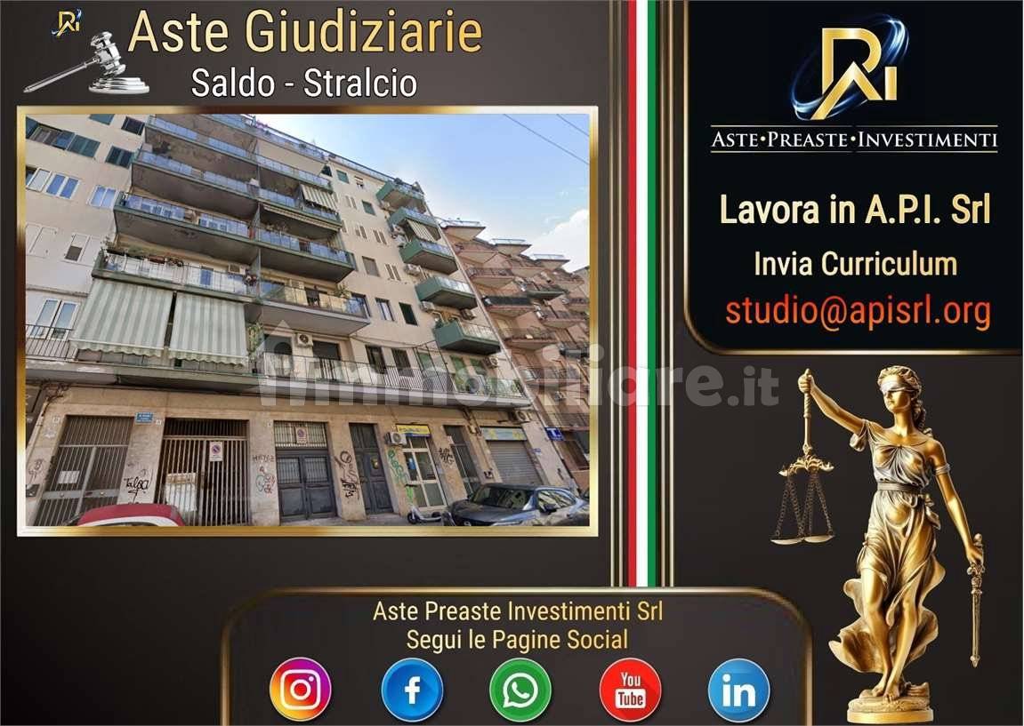 2 Schlafzimmer Wohnung in Catania, Italy, Nr. 321133