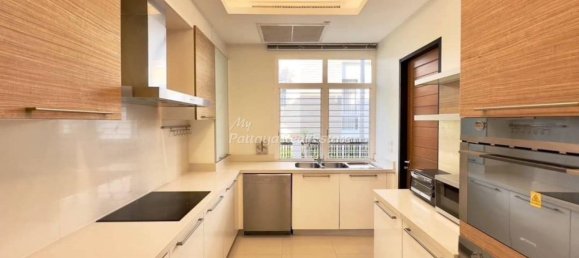 4 غرف نوم مقهى / مطعم في Pattaya, Thailand رقم 12809 4