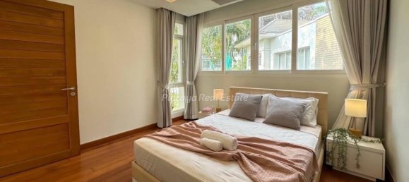 4 غرف نوم مقهى / مطعم في Pattaya, Thailand رقم 12809 12