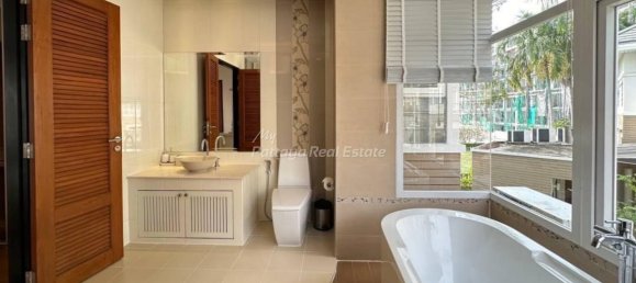 4 غرف نوم مقهى / مطعم في Pattaya, Thailand رقم 12809 8