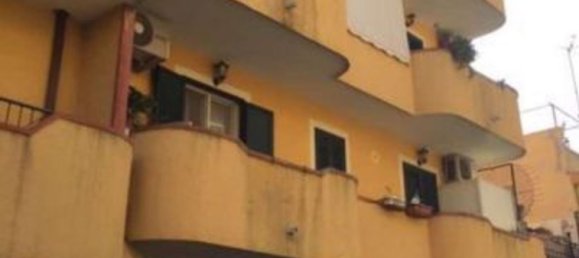 Apartamento de 4 divisões em Messina, Italy N.º 43680 4