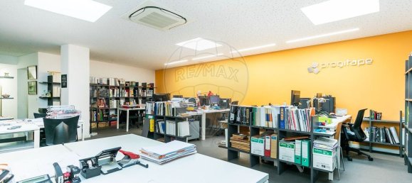  مكتب في Lisbon, Portugal 170متر مربع رقم 91360 15