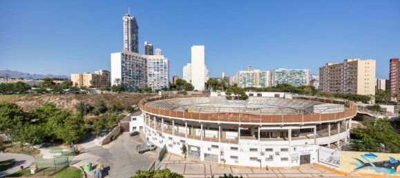 3 bedrooms Apartment in Benidorm, Spain No. 164021 9