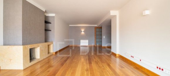 3 Schlafzimmer Wohnung in Porto, Portugal, Nr. 97390 7