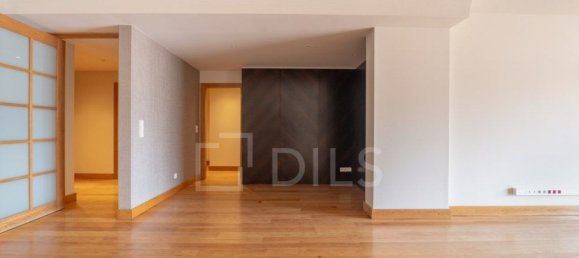 3 Schlafzimmer Wohnung in Porto, Portugal, Nr. 97390 20